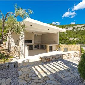 Luxury 5 Bedroom Beachfront Villa near Dubrovnik, Sleeps 11-12